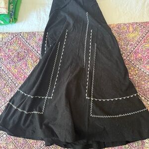 Black embroidered airline skirt, size 12